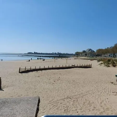 T2 Moderne, Lumineux, Proche De La Et Des Principaux Acces Routiers * Сен-Назер